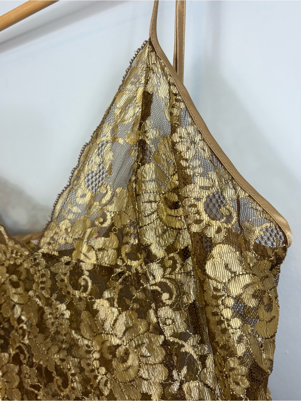 Vtg Y2K Victoria’s Secret Gold Lace Maxi Gown Slip Dress Sz M Y2K - Picture 5 of 11